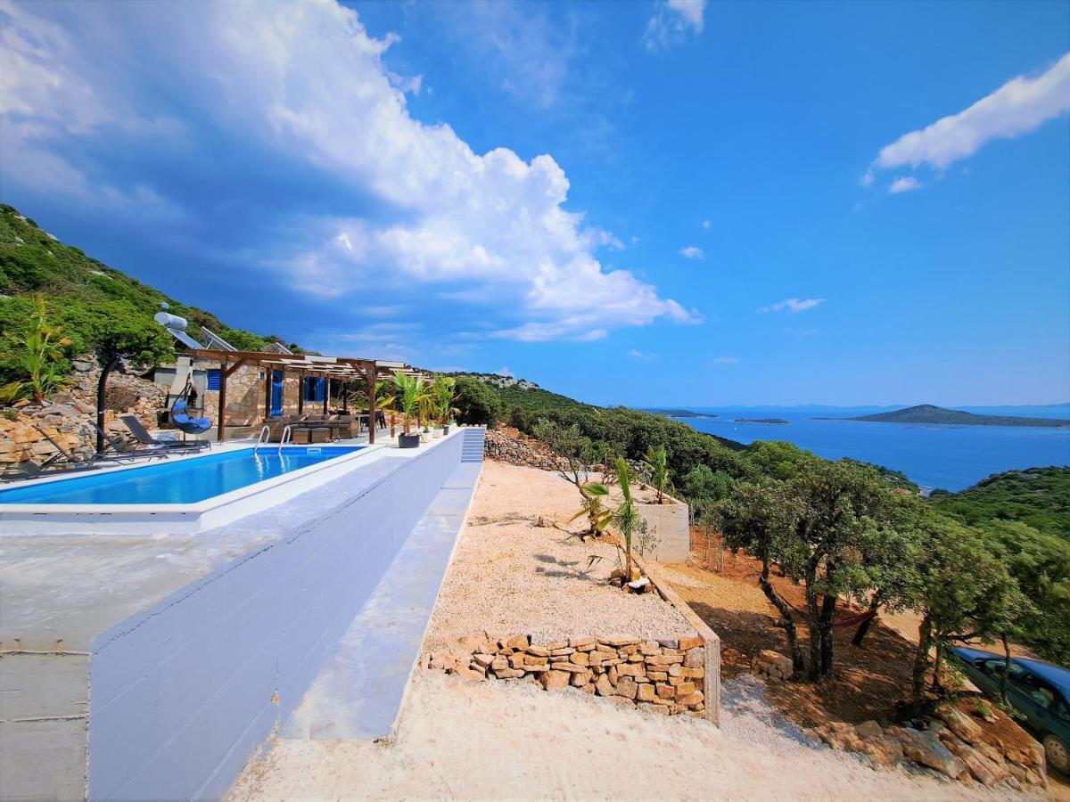 Villa Robinson Tkon Luaran gambar